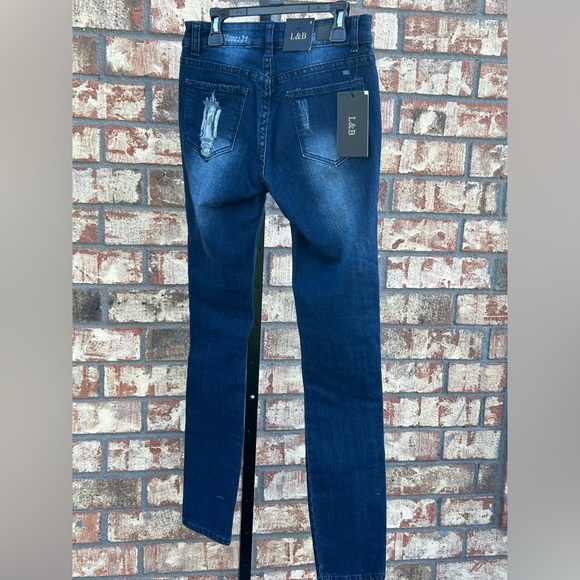 New, NWT L&B Distressed Jeans Size 4 Lace under lay - Picture 3 of 9